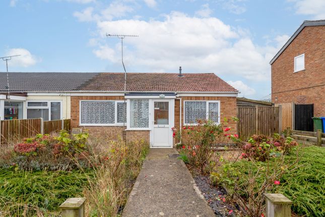 2 bedroom semi-detached bungalow for sale