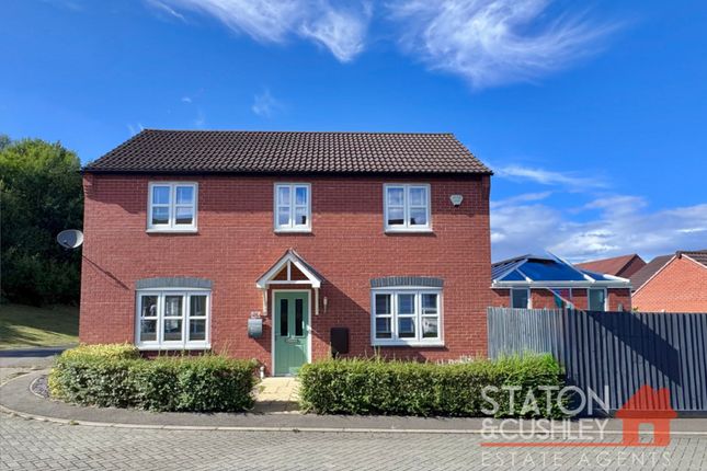 4 bed detached house