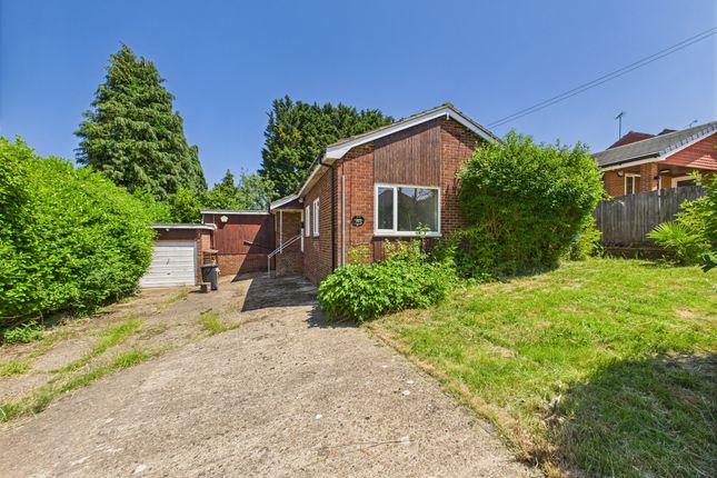 Nursery Drive, High Wycombe HP14 4 bed bungalow for sale