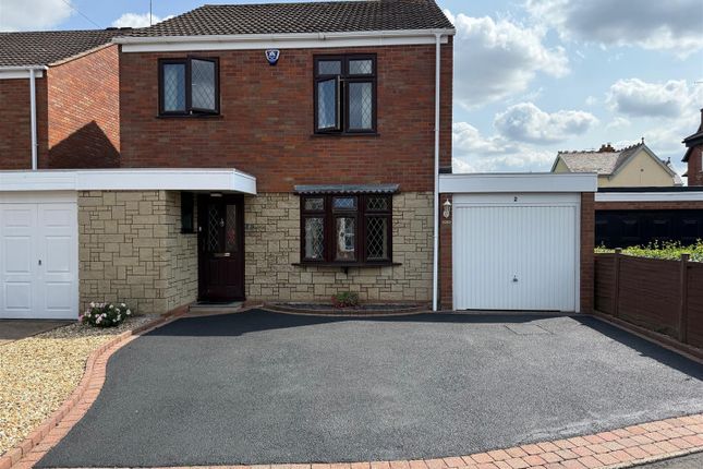 Alison Drive, Stourbridge, DY8 2BD 4 bed link detached house for sale