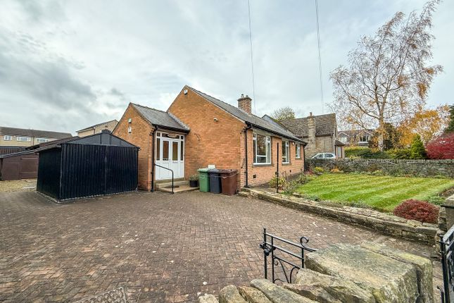 Chapelgate, Holmfirth HD9 3 bed detached bungalow for sale