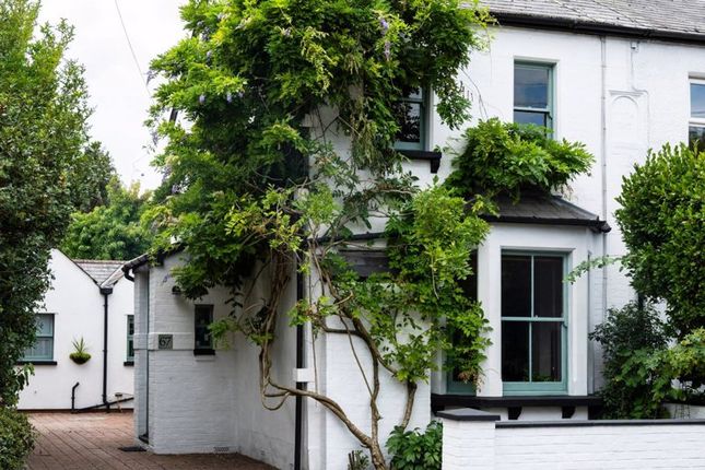 Updown Hill, Windlesham GU20 4 bed semi