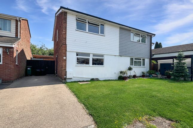 Benton Close, Cressing, Braintree, CM77 2 bed semi