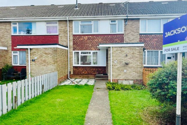Wakeley Road, Rainham 3 bed terraced house for sale