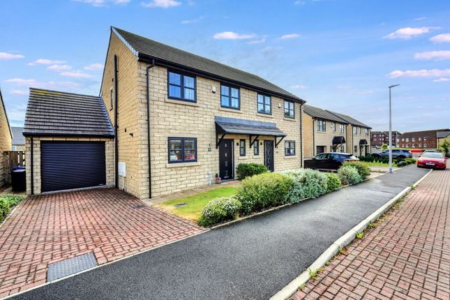 Potters Meadow, Workington CA14 3 bed semi