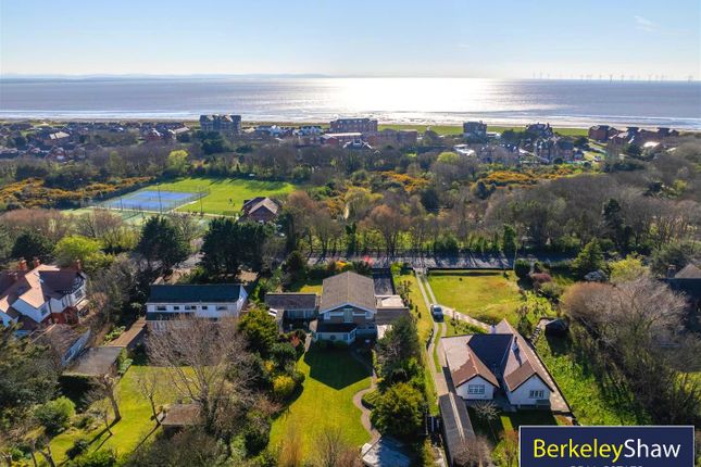 Warren Road, Blundellsands, Liverpool 6 bed detached house for sale