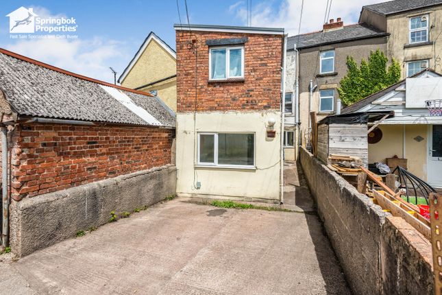 2 bed flat