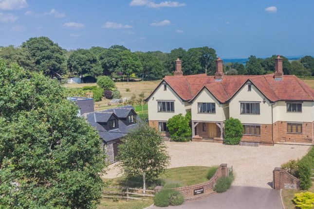 Old Odiham Road, Alton, Hampshire 5 bed detached house for sale