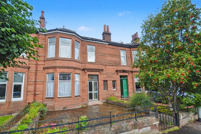 37 Kings Park Avenue, Kings Park... 3 bed terraced house for sale