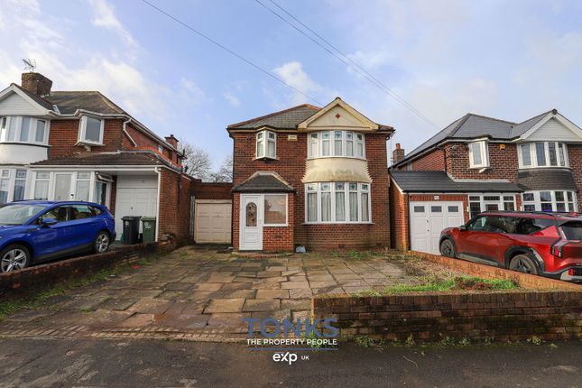 Summerfields Avenue, Halesowen B62 3 bed detached house for sale