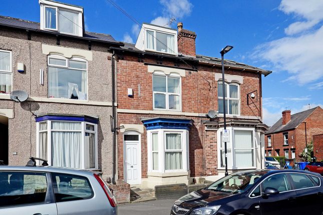 4 bedroom terraced house for sale