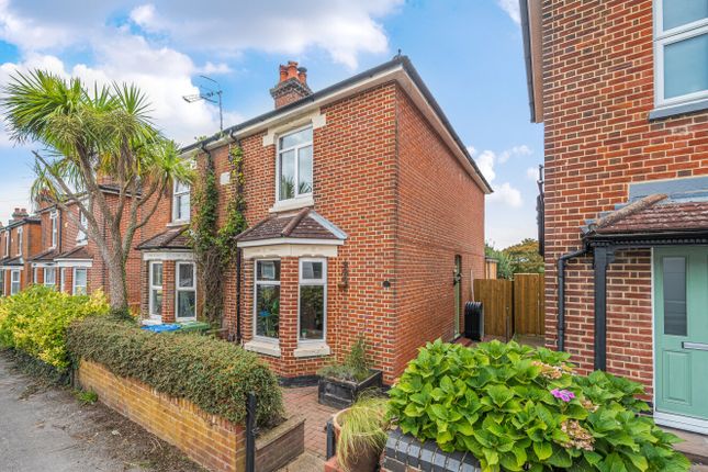 Macnaghten Road, Hampshire SO18 2 bed semi
