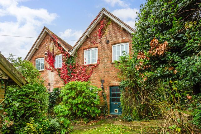 Church Farm Lane, Sidlesham... 2 bed semi