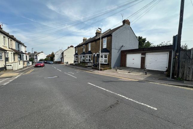 2 Garages adj. to 38 Barnsole Road... House for sale