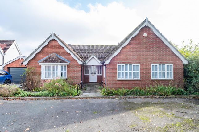 4 bedroom detached bungalow for sale