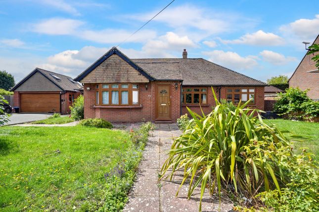 Horseshoes Lane, Langley, ME17 5 bed detached bungalow for sale