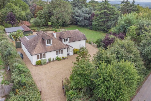 Taylors Lane, Trottiscliffe, West... 4 bed bungalow for sale