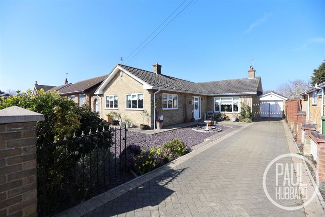 Fairfield Drive, Lowestoft 2 bed detached bungalow for sale