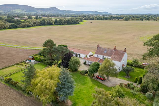 Kirby School Farm, Stokesley, TS9 5 bed detached house for sale