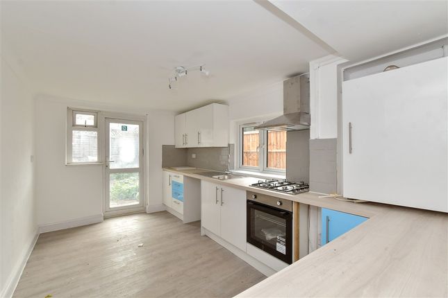 Cann Hall Road, Leytonstone 3 bed terraced house for sale