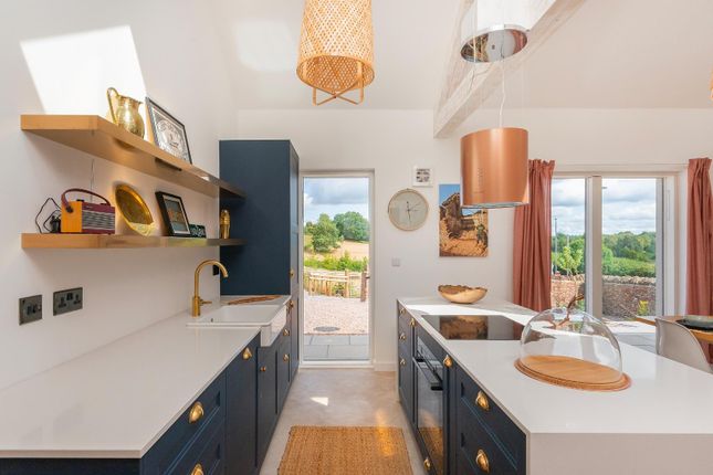 Park Lane, Winterbourne 4 bed detached house for sale