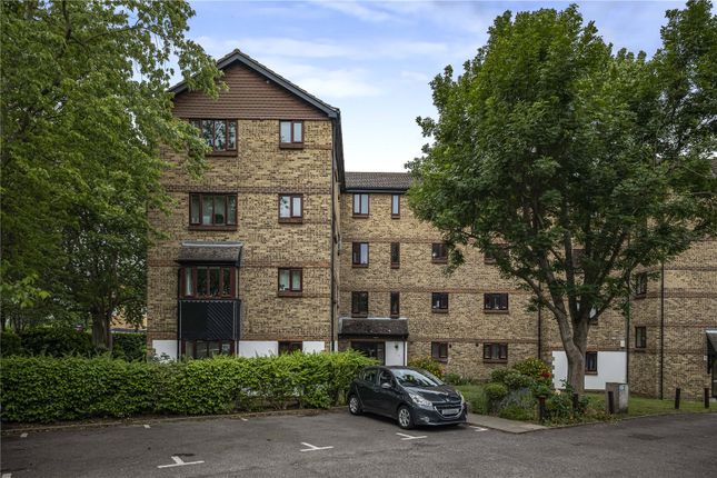 Chalkstone Close, Welling, Kent, DA16 2 bed flat for sale