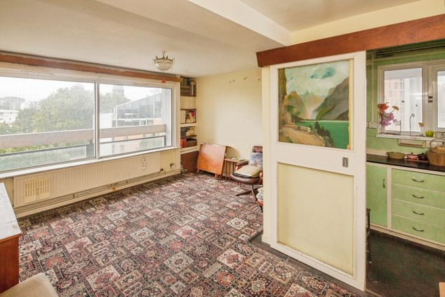 1 bed flat
