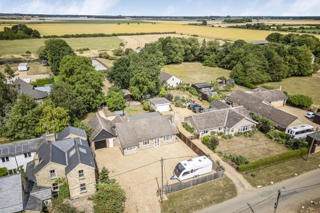 4 bedroom detached bungalow for sale