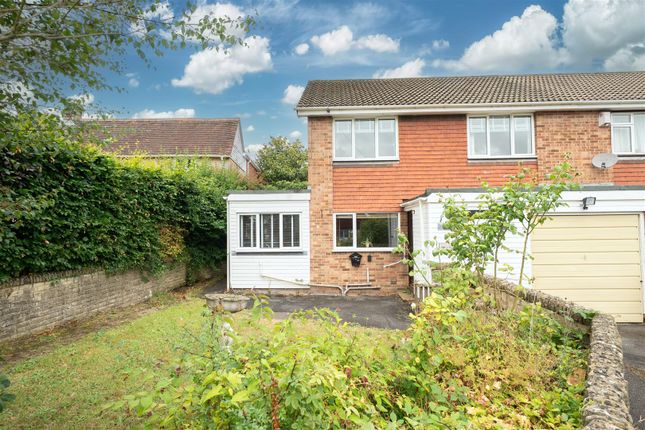 4 bedroom semi-detached house for sale