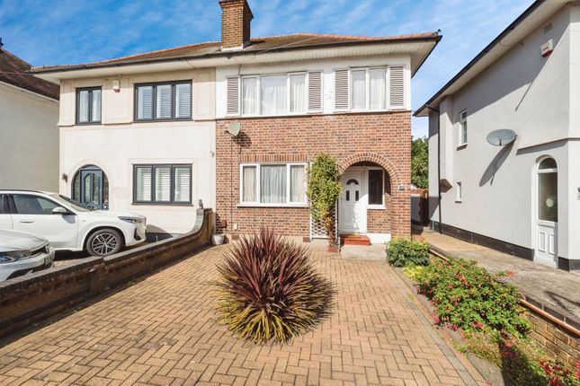 2 bedroom semi-detached house for sale