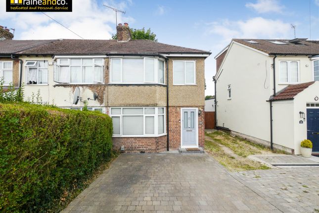 Broad Acres, Hatfield 3 bed end of terrace house for sale