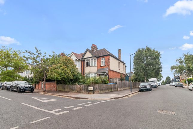 2 bed flat