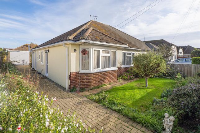 2 bedroom semi-detached bungalow for sale