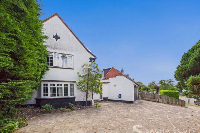 Partridge Mead, Banstead, SM7 3 bed semi