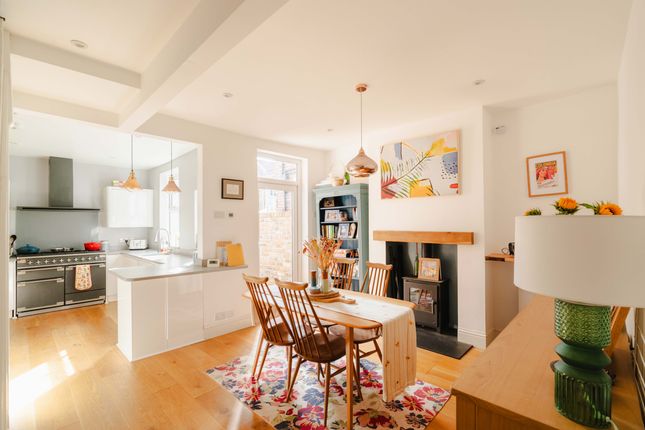 Bristol BS3 2 bed terraced house for sale