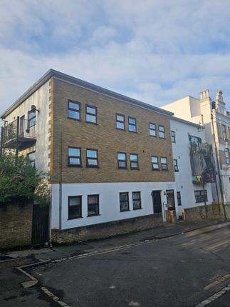 Carswell Road, London, SE6 1 bed flat for sale