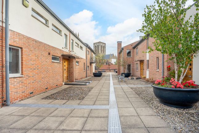 Stonegate Court, York 2 bed apartment for sale