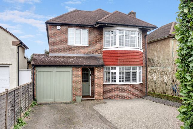 Ember Lane, East Molesey, KT8 4 bed detached house for sale