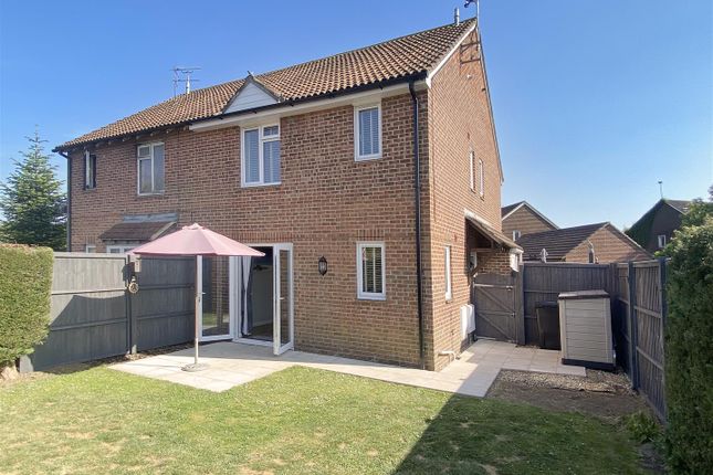 Fastnet Way, Littlehampton BN17 2 bed end of terrace house for sale