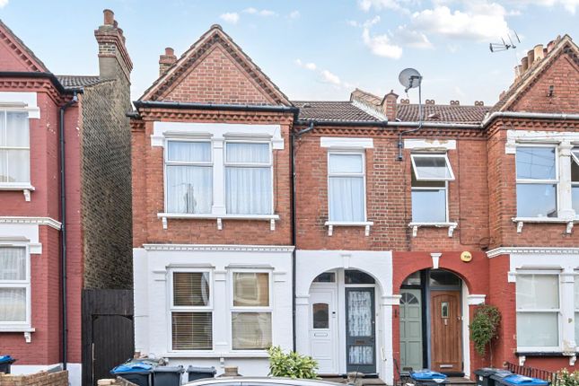 Mersham Road, Thornton Heath 3 bed flat for sale