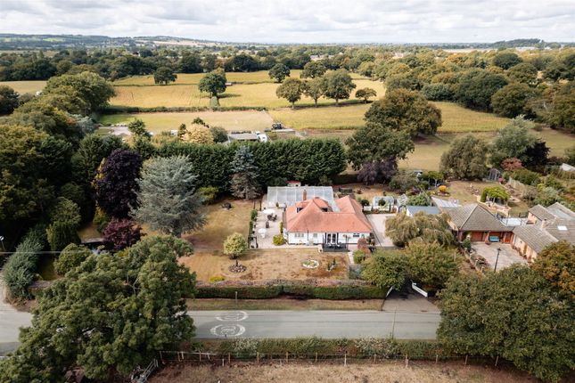 Rosehill Road, Market Drayton TF9 4 bed detached bungalow for sale