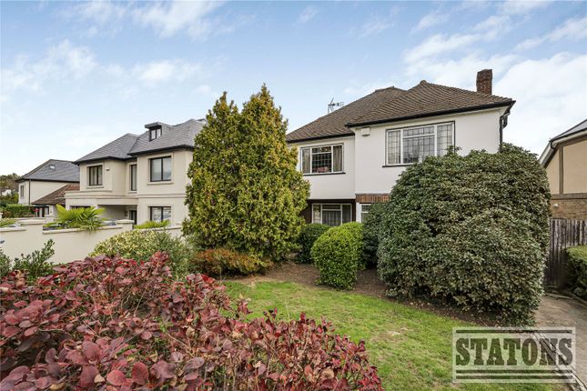 Parkgate Crescent, Hadley Wood, EN4 3 bed detached house for sale