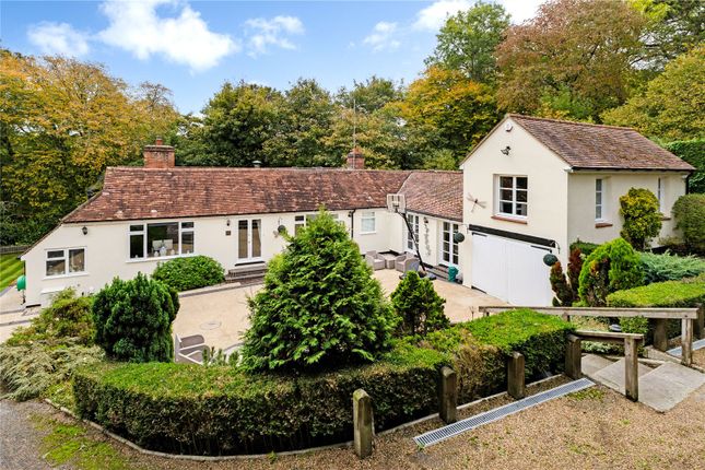Rasehill Close, Rickmansworth... 4 bed detached house for sale