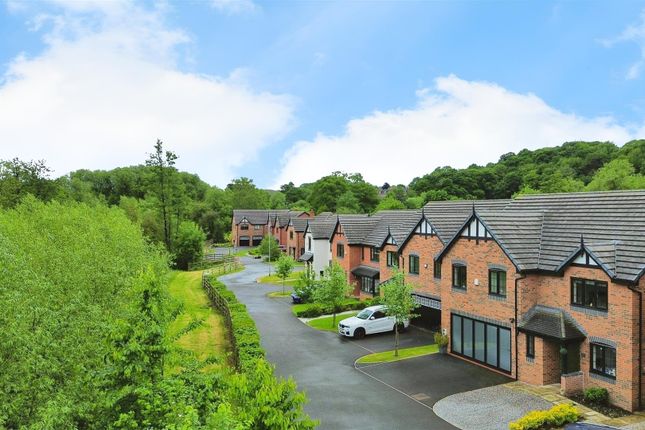 Forge Wood Close, Congleton 5 bed detached house for sale