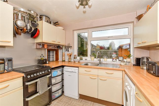 Ridgeway, Pembury, Tunbridge Wells, Kent 3 bed semi