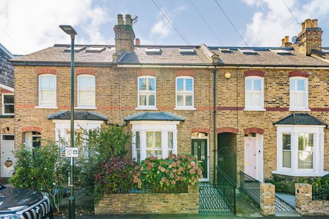Heathfield North, Twickenham TW2 3 bed terraced house for sale