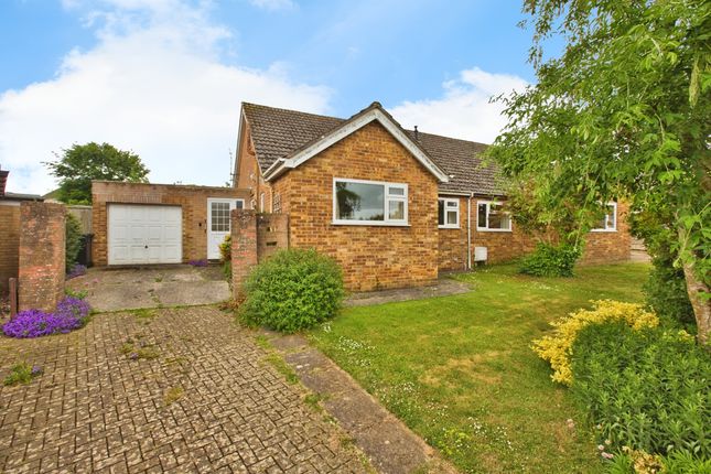 2 bedroom semi-detached bungalow for sale