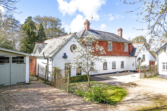 Lyndhurst SO43 5 bed detached house for sale