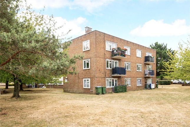 Eastcote Avenue, West Molesey, KT8 2 bed flat for sale