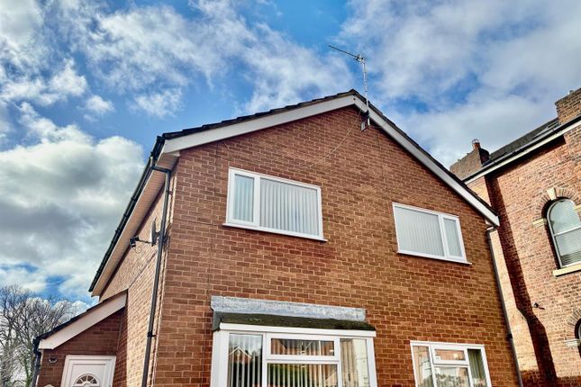 4 bed property